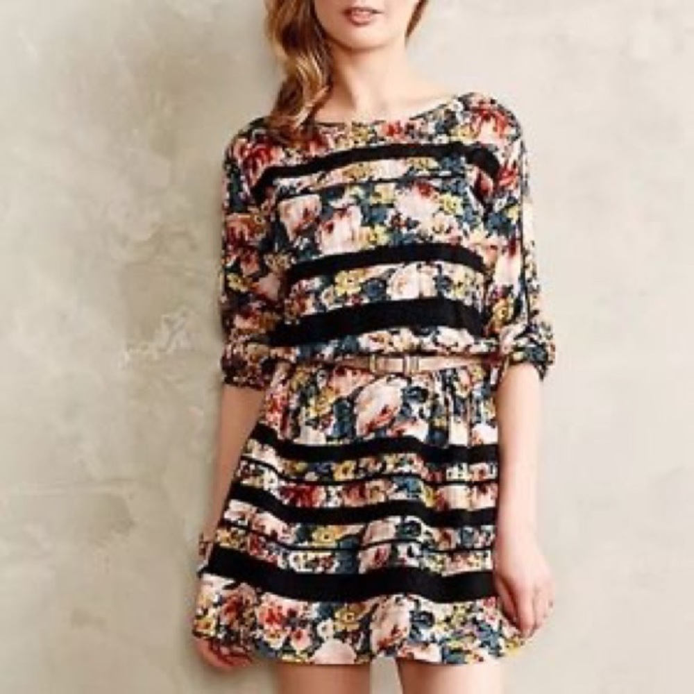 Anthropologie Holding Horses Floral Dress With Sleeves Sz S